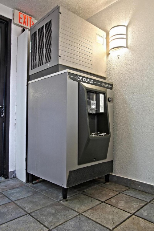 Motel 6-East Brunswick, NJ image 10