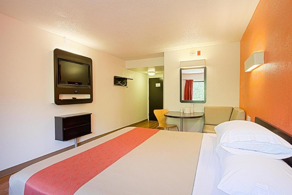 Motel 6-East Brunswick, NJ Image 11